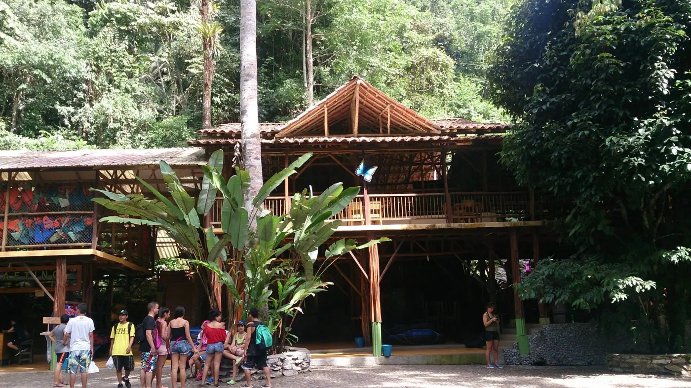 Base de actividades en la Reserva Río Claro